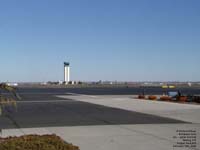 JAL Japan Airlines Boeing 747 fait un touch and go � Moses Lake,WA