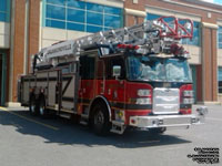 301 - Drummondville, Quebec - Pompe-�chelle E-One Pumper / Ladder